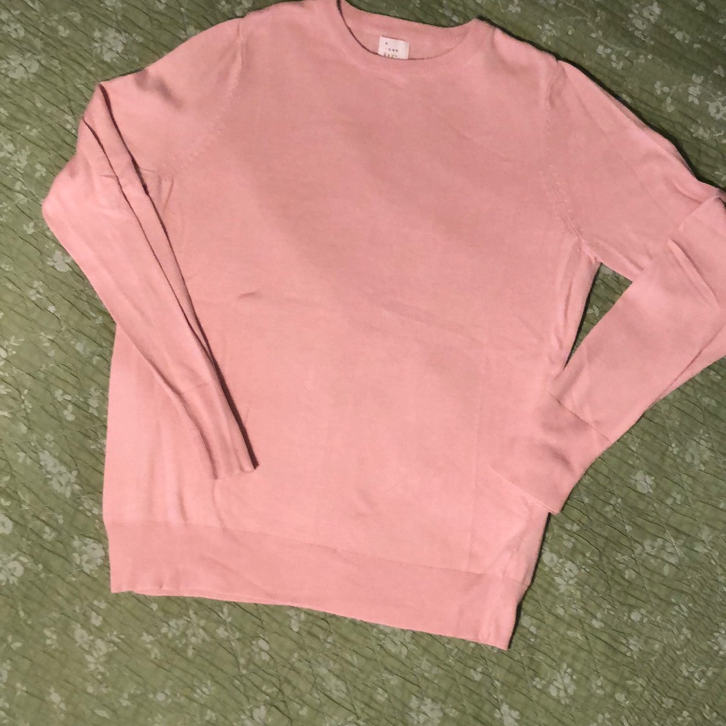 Pullover Pink Sweater